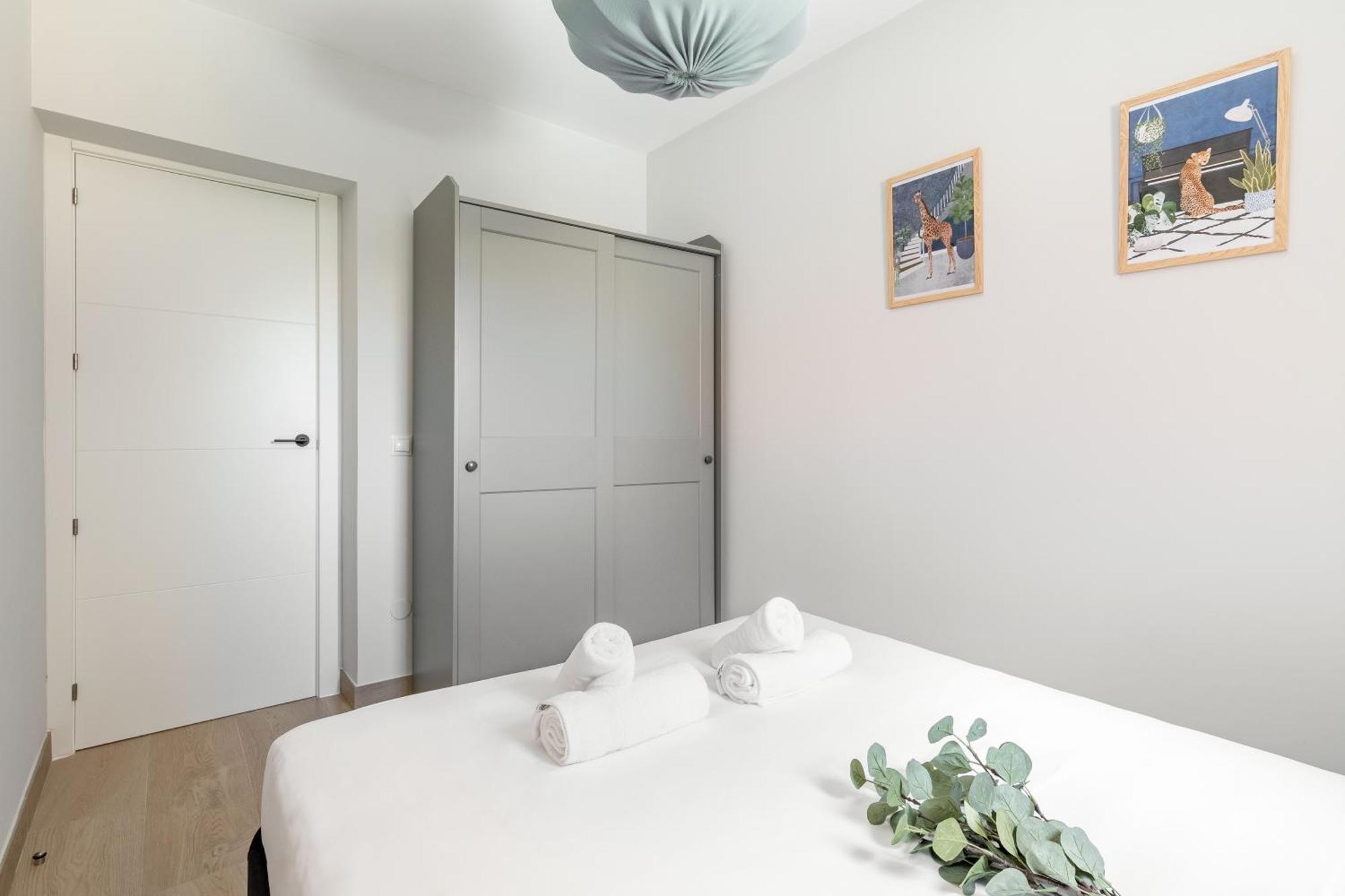 Charming De Vallecas Apartment Madrid